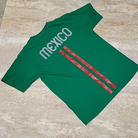 YACHT CLUB MEXICO #12 TEE SIZE MEDIUM - Picture 4 of 4